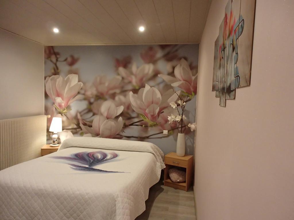 Le P'Tit Bonheur Bed & Breakfast Chilly-sur-Salins Room photo
