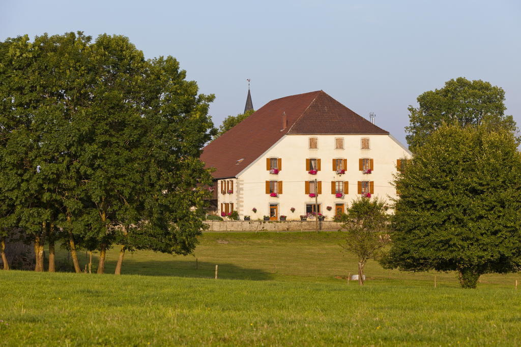 Le P'Tit Bonheur Bed & Breakfast Chilly-sur-Salins Exterior photo
